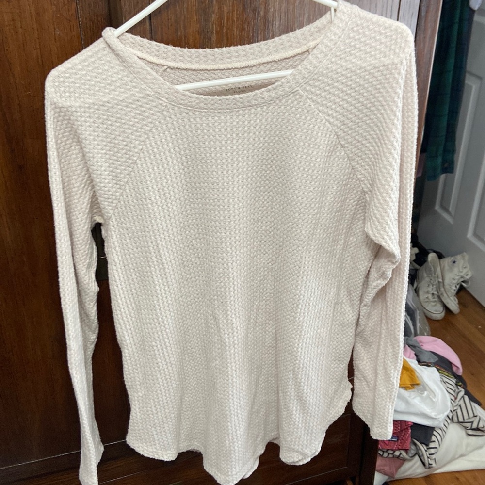 American Eagle soft and sexy plush crème long sleeve